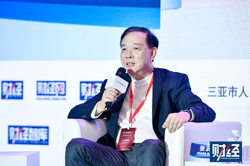 中国旅游协会副会长兼秘书长张润钢