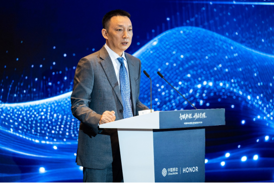 【新闻稿】荣耀与中国移动宣布AI终端战略合作 共同推进AI终端生态建设413